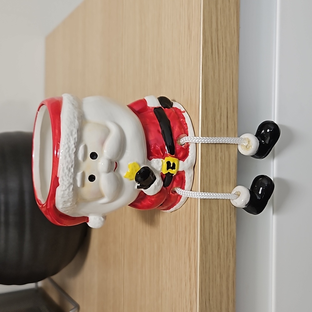 Santa Claus mini mug/planter with dangling legs